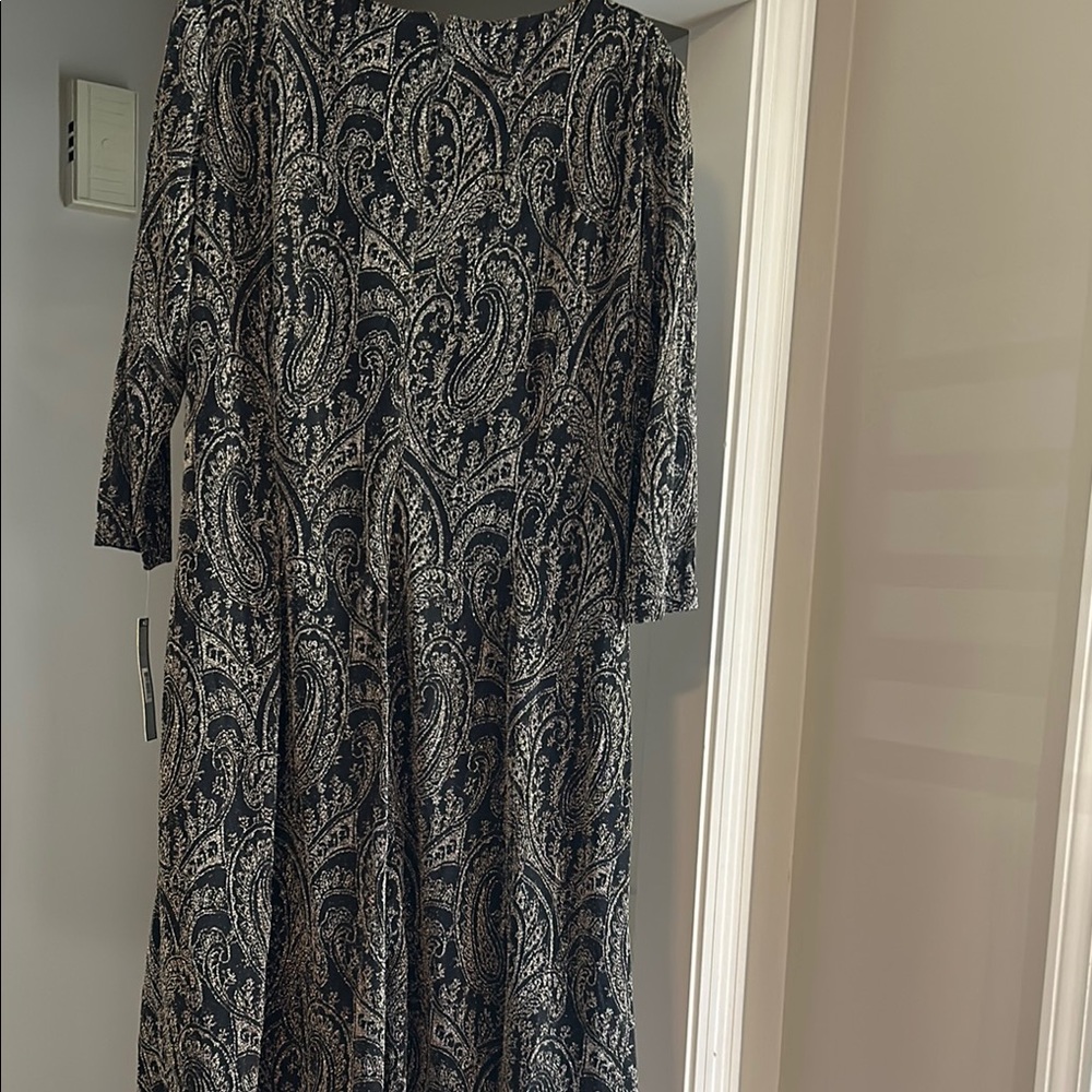 Tahari Black and Gold Dress - Picture 6 of 8